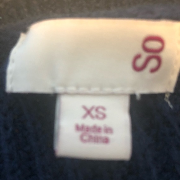 Sweater - Picture 2 of 2